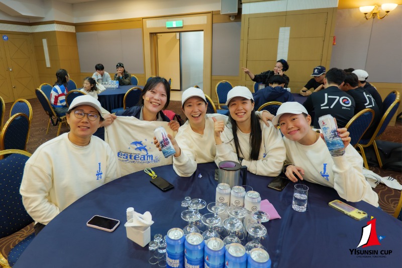 19회 요트대회 5일차 시상식-10.jpg